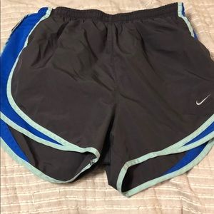 Nike Running Athletic Shorts medium